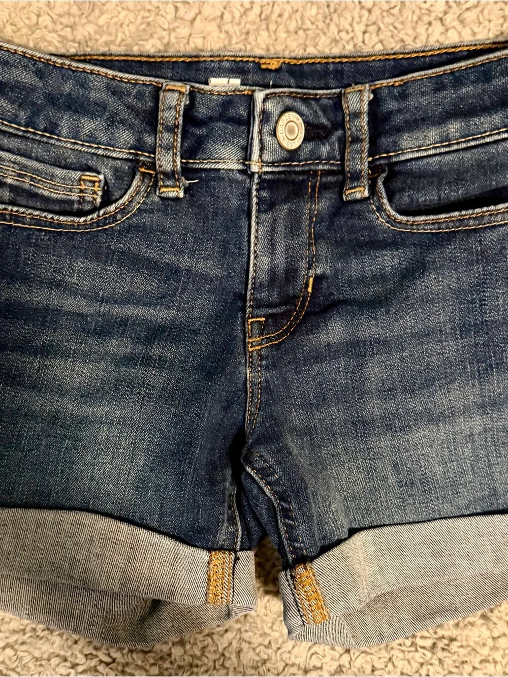 GAP Denim Midi Shorts in Dark Blue, size 7